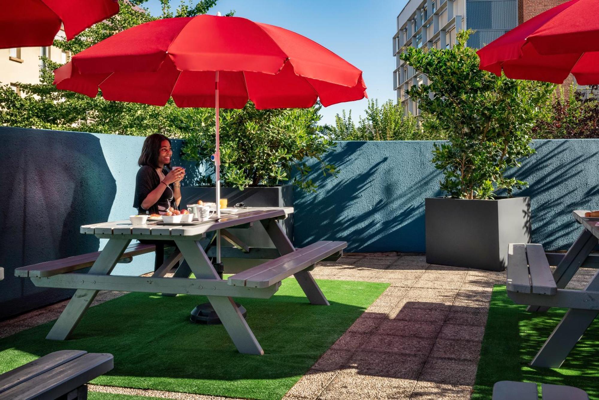 Ibis Budget Paris Porte D'Обервилье Экстерьер фото