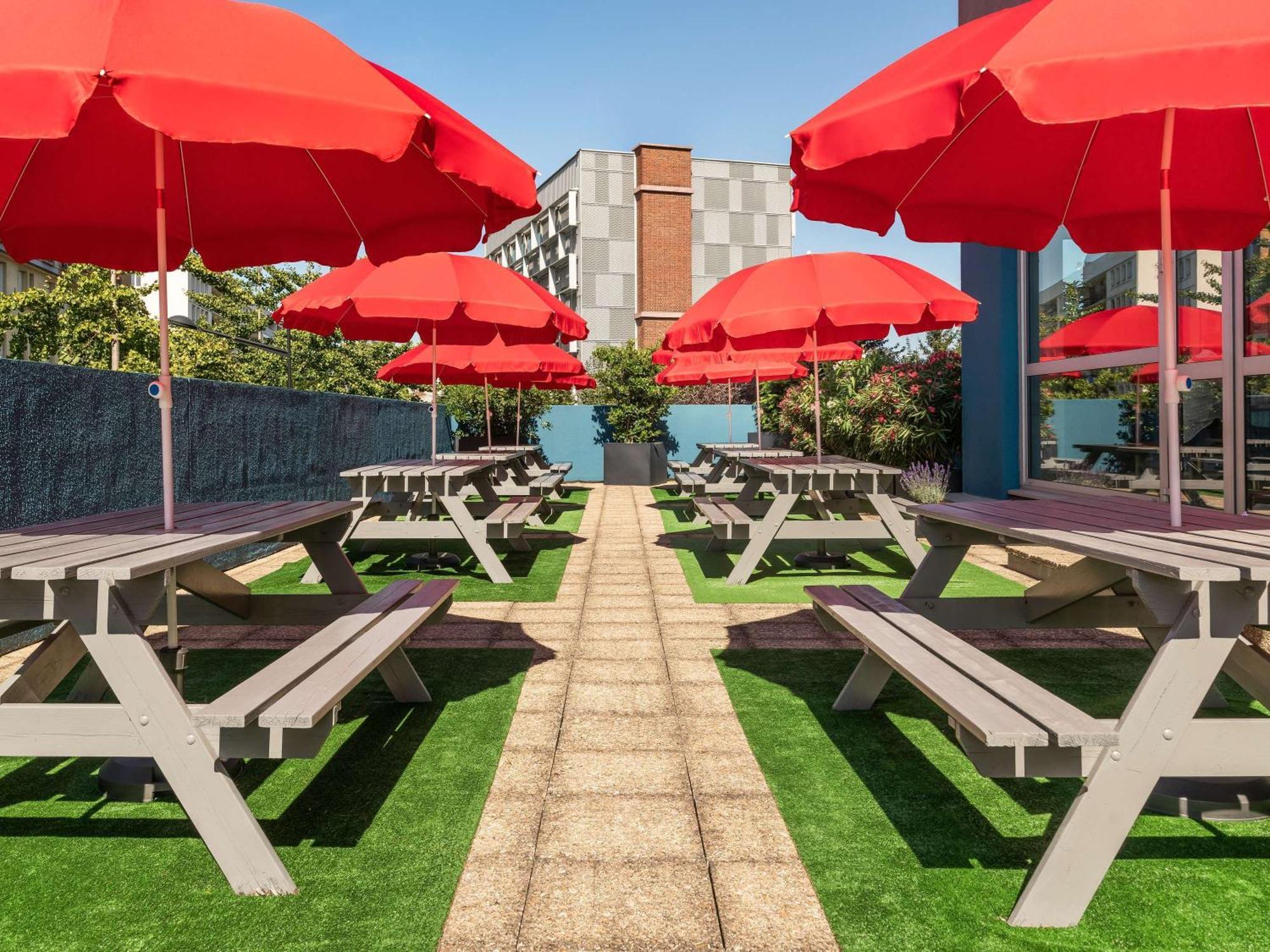 Ibis Budget Paris Porte D'Обервилье Экстерьер фото